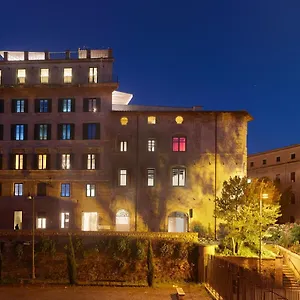 5* Apart-hotel Rhinoceros